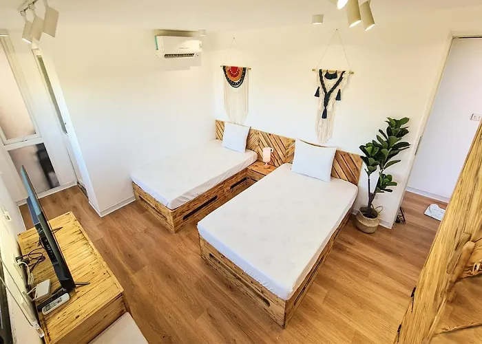 Hotel Ruby Hạ Long